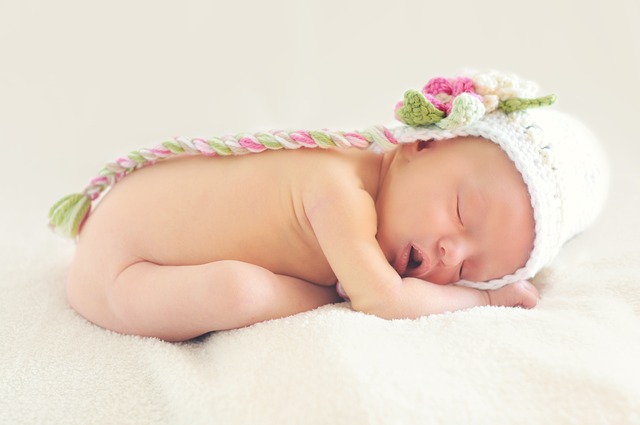 寝かしつけの方法 新生児から3ヶ月の赤ちゃんに効果的な４つのポイントとは？
